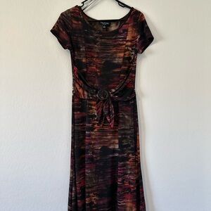 Perceptions Black and Red Sheath Midi Dress Crew Neck